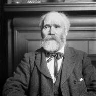 James Keir Hardie, socialist and founder of the British Labour party