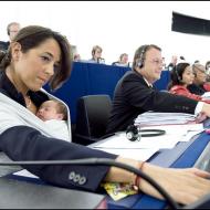 Licia Ronzulli voting with her 1 month old daughter on September 22, 2010. by Eu