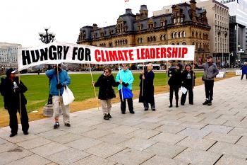 Earth Day Activity on Parliament Hill